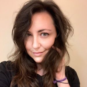 Meet your Posher, Jami